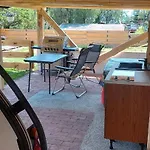 Campsite Gaestehaus Kathi Buschcamper