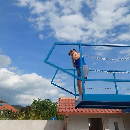 مكان تخييم Gaestehaus Kathi Buschcamper Gyenesdiás