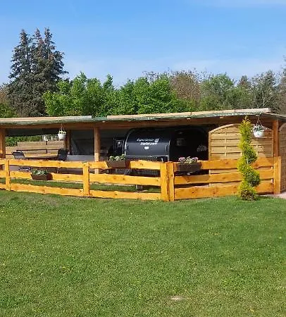 Gaestehaus Kathi Buschcamper אתר קמפינג