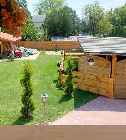 Gaestehaus Kathi Buschcamper Campingplatz Gyenesdiás