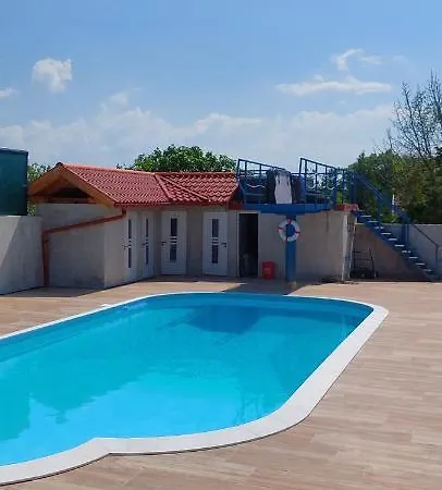 Κάμπινγκ Gaestehaus Kathi Buschcamper Gyenesdiás