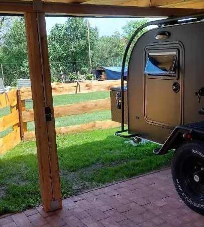 Gaestehaus Kathi Buschcamper مكان تخييم *