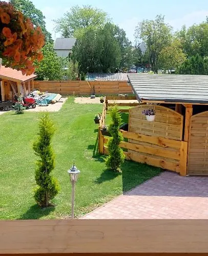 Gaestehaus Kathi Buschcamper Kamp alanı Gyenesdiás