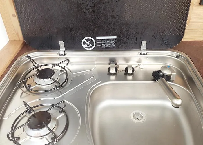 Gaestehaus Kathi Buschcamper Gyenesdiás